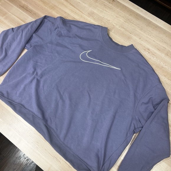 Nike Tops - Nike Women's Dri-Fit Get Fit Cropped Graphic Crewneck Sweatshirt, Size Medium